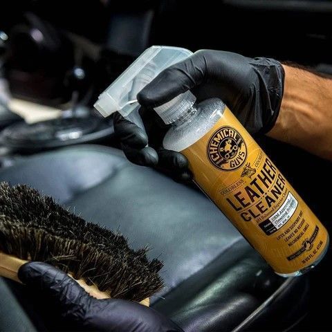 Щітка з кінського волоса для шкіри Chemical Guys Long Bristle Horse Hair Leather Cleaning Brush ACC_S95 207265 ACCS95 фото