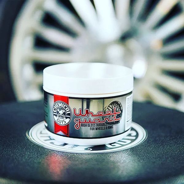 Покриття захисне сілантне д/колісних дисків Chemical Guys Wheel Guard Wheel and Rim Wax WAC315 236мл 207400 WAC315 фото
