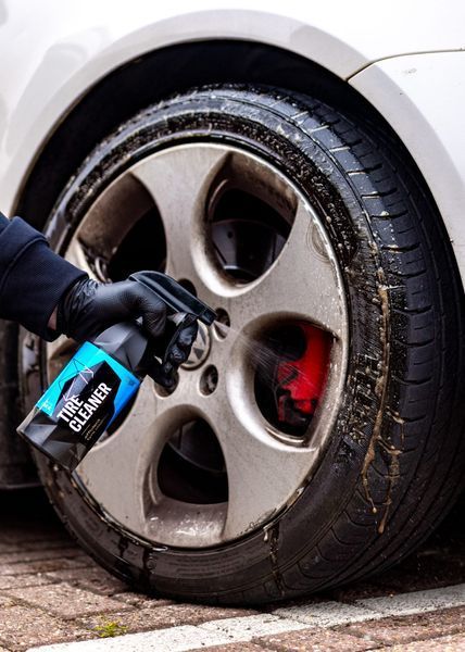 Очищувач шин Gyeon Q&sup2;M Tire Cleaner 500мл 206340 8809432674702 фото