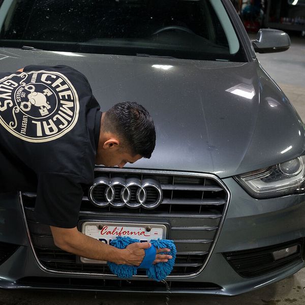 Автошампунь очищає смоли та сліди від комах Chemical Guys "Bug & Tar Remover" 473мл 206723 CWS104_16 фото